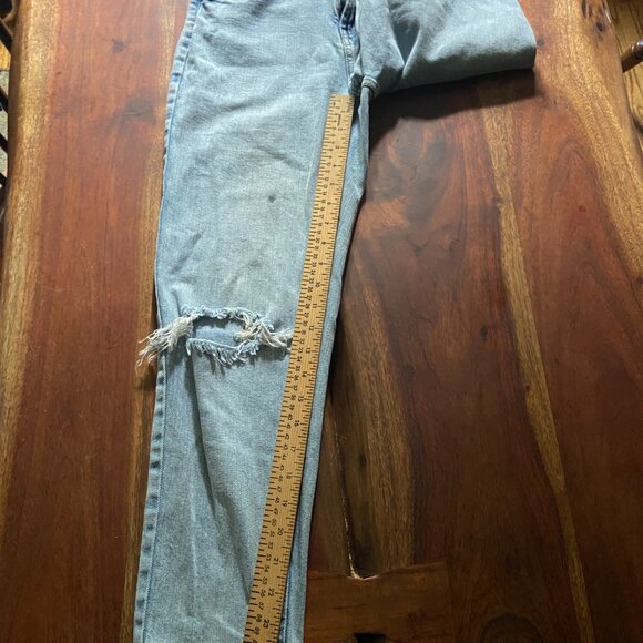 Wild Fable Super High Rise Mom Jean with Ripped Knees Size 0 READ - Picture 6 of 11